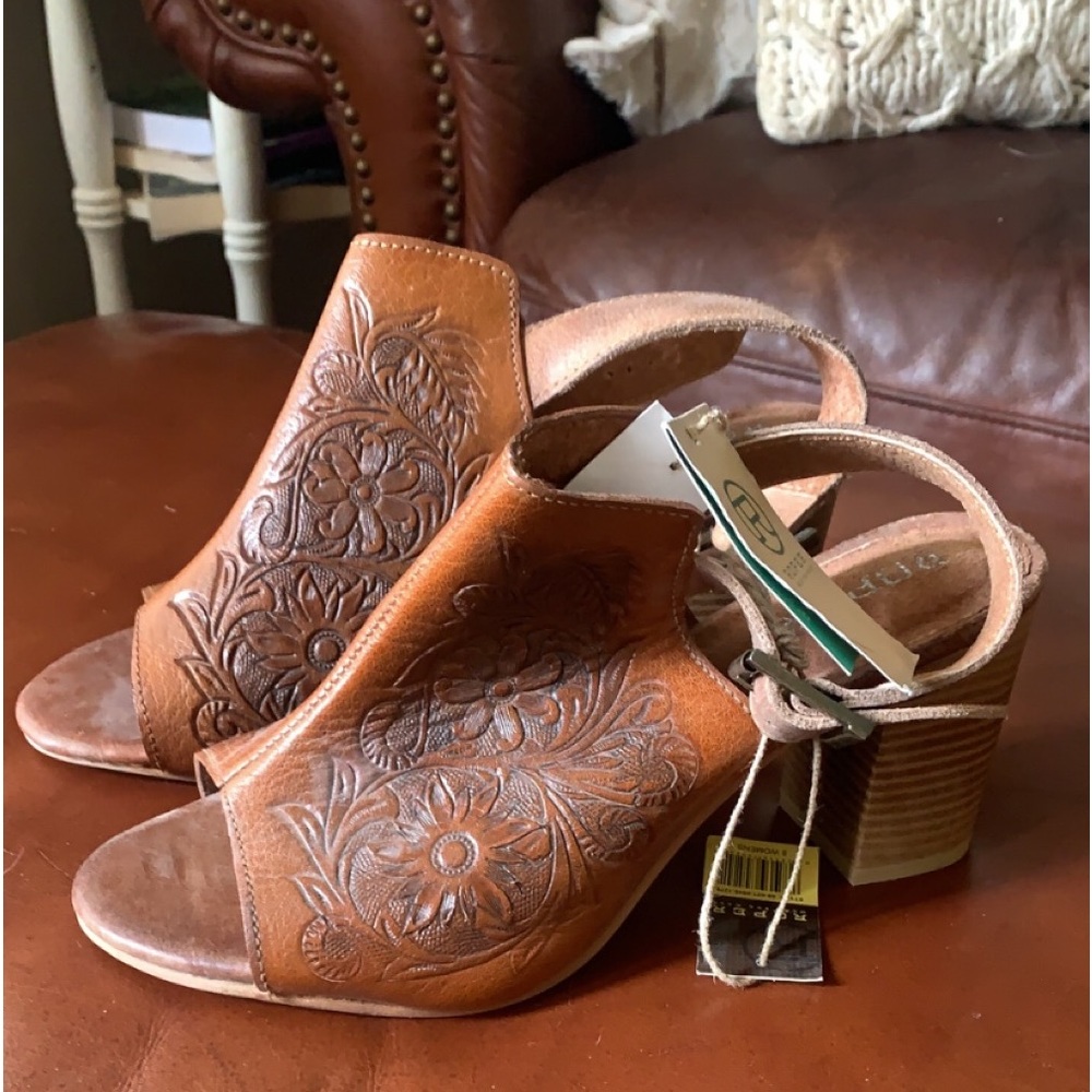 BRAND NEW WITH TAGS